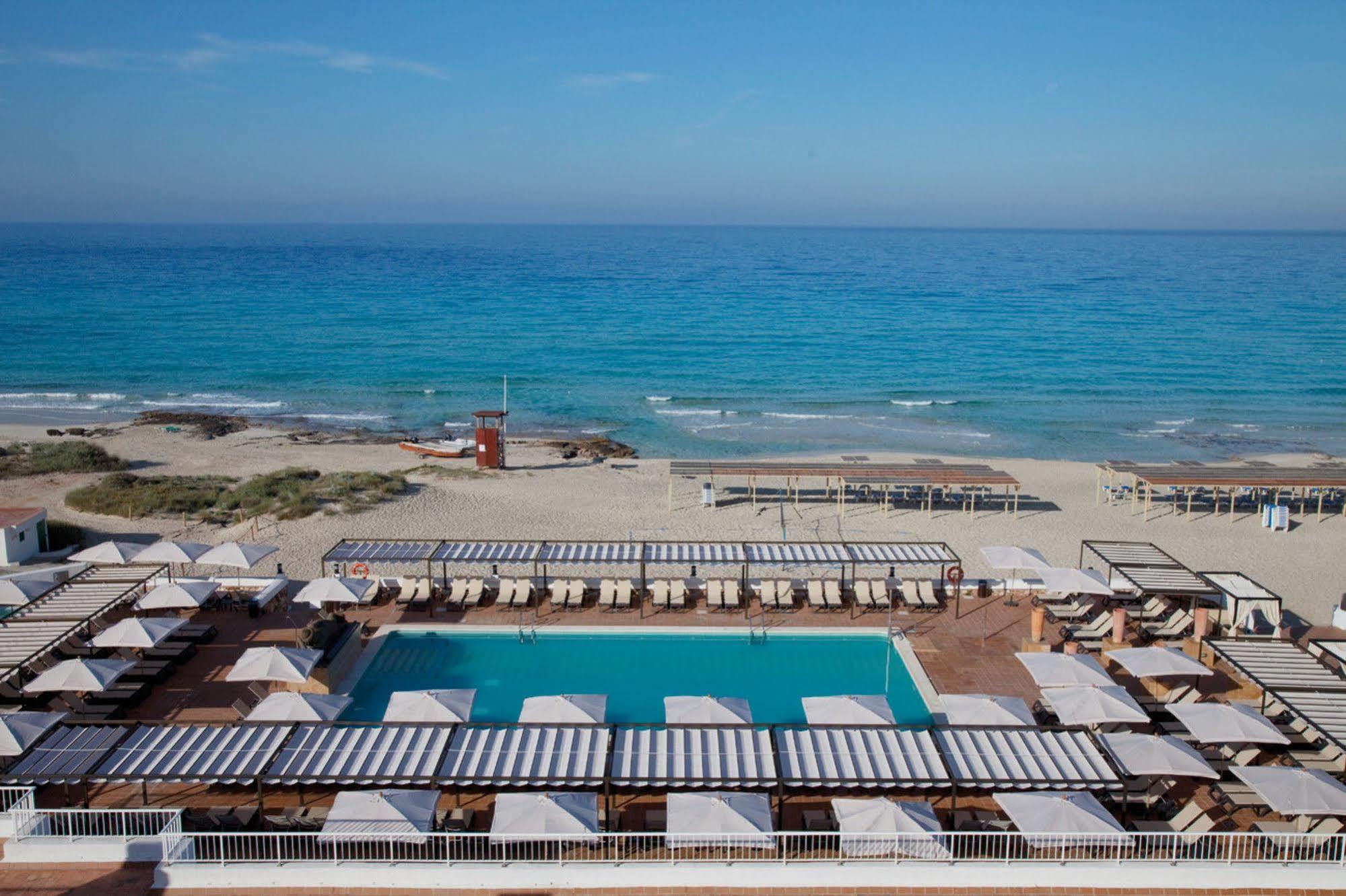 Riu La Mola Hotel Playa Migjorn Luaran gambar