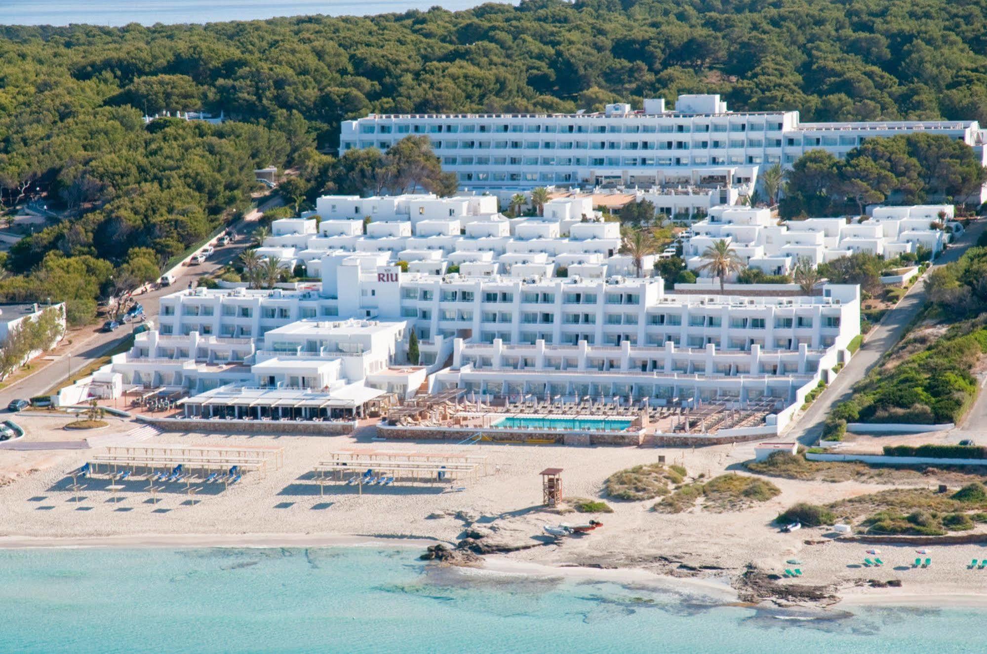 Riu La Mola Hotel Playa Migjorn Luaran gambar